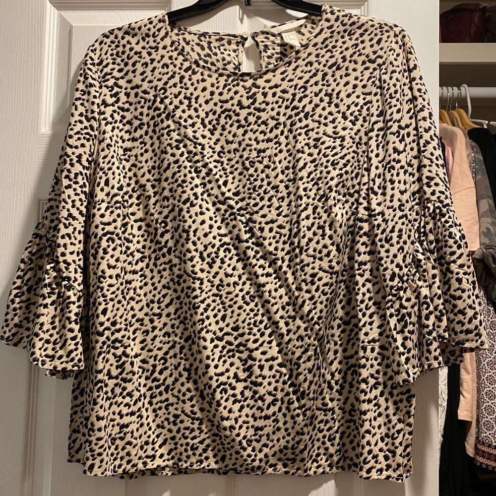 Leopard print top